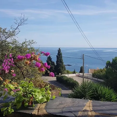 Apartman Balcony With Sea View Llança
