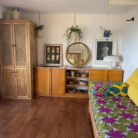 Апартаменты Balcony With Sea View Льянсса
