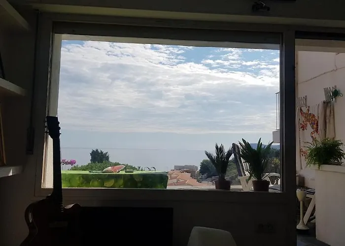 Balcony With Sea View Льянсса